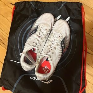 Saucony Ballista MD track shoes